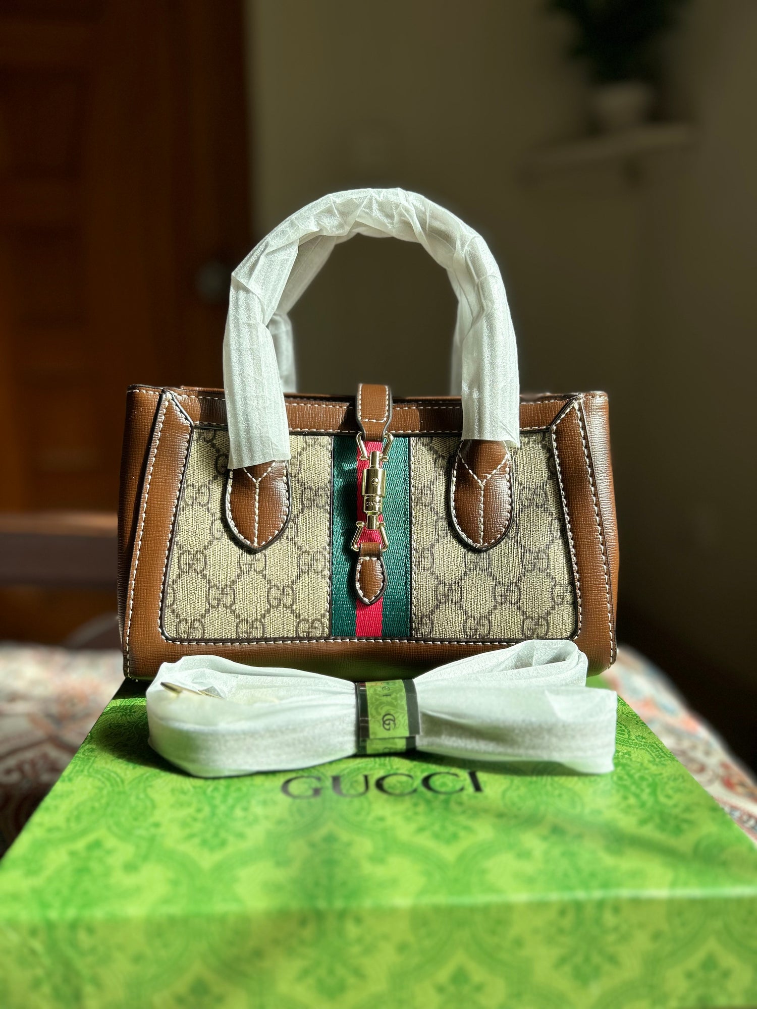 GUCCI